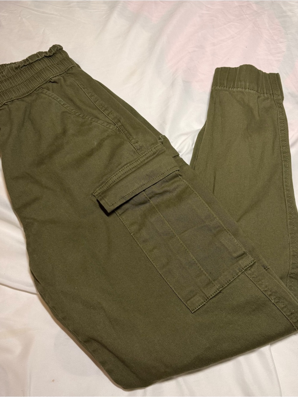 Olive Cargo Jogger Pants - Casual Utility Style